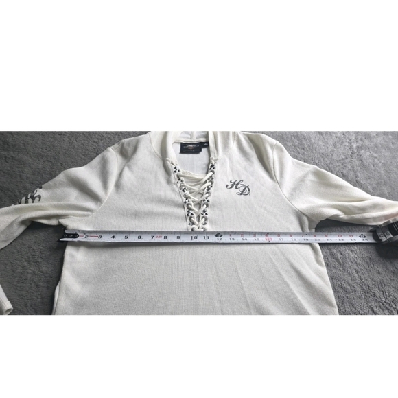 Harley-Davidson White Hoodie with Skull Design - Picture 7 of 10